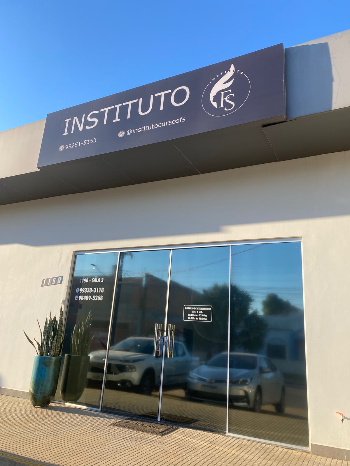 Fachada do Instituto e Clínica FS